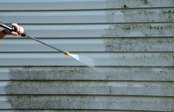 Best Deck Pressure Washing  in Fellsburg, PA